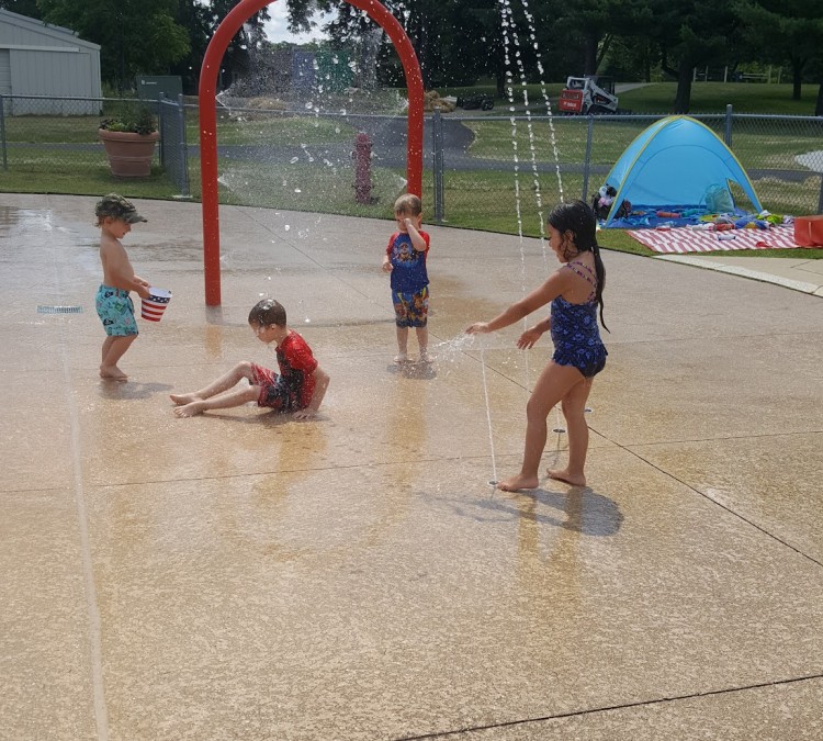 Sunny Hill Water Park (Streamwood,&nbspIL)